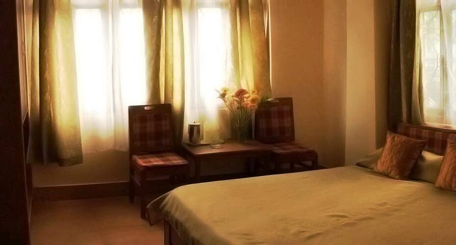 Zimkhang (Guest house), Gangtok 2